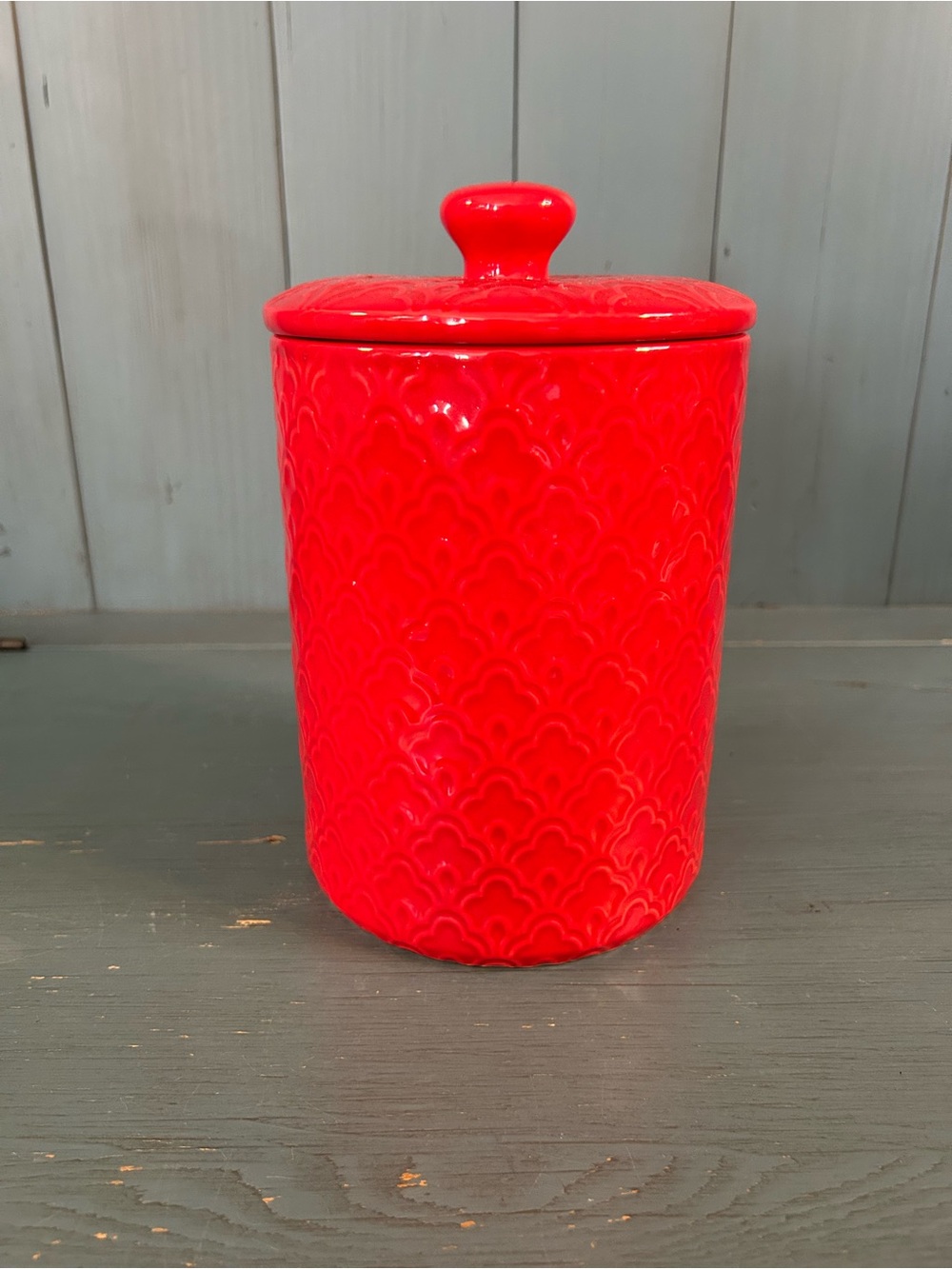 Vibrant Red Ceramic Kitchen Canister with Lid - Decorative Food Storage | Large